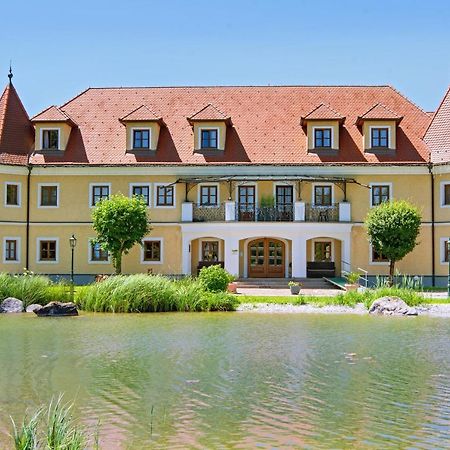 Almtalhotel Appartements In Pettenbach Экстерьер фото