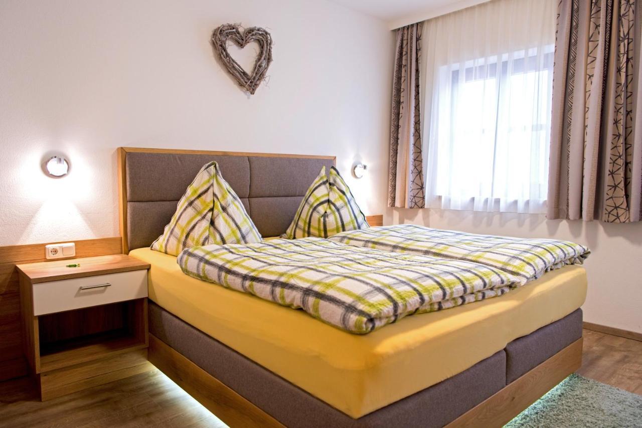 Almtalhotel Appartements In Pettenbach Экстерьер фото