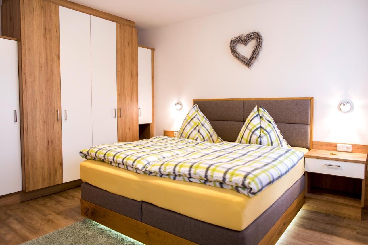 Almtalhotel Appartements In Pettenbach Экстерьер фото