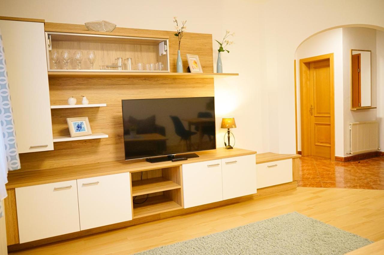 Almtalhotel Appartements In Pettenbach Экстерьер фото