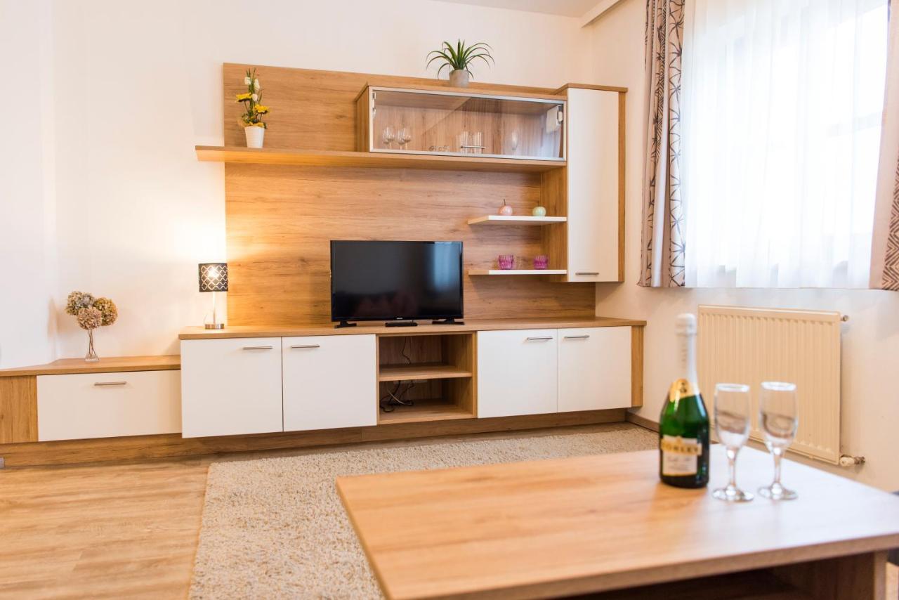 Almtalhotel Appartements In Pettenbach Экстерьер фото